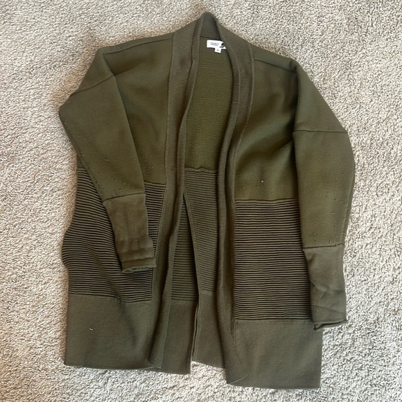 Fundamental Performance cardigan - Picture 1 of 5